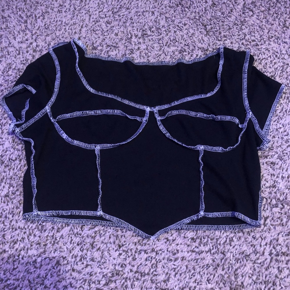 outline croptop